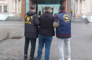 Muş’ta 20 yıl kesinleşmiş hapis cezası bulunan hükümlü JASAT tarafından yakalandı 