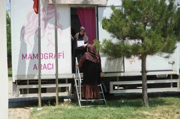 Muş’ta mobil mamografi aracıyla köy köy ücretsiz kanser taraması yapılıyor 