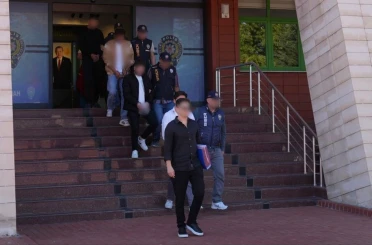 Müstehcen içerik paylaşan 2 kişi tutuklandı 