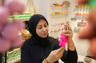 Mutfağında 3 çeşitle başladı, 100 çeşitle dükkan açtı 