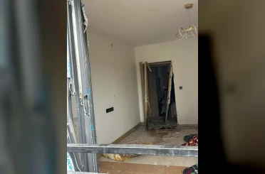 Mutfak tüpü bomba gibi patladı 