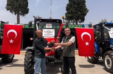 Mut’ta orman köylüsüne traktör desteği 