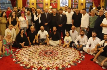 Müzisyen ve sanatçılardan kardeşlik mesajı 