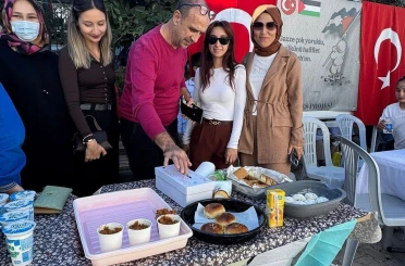 Namık Kemal İlkokulu öğrencileri Gazze için seferber oldu