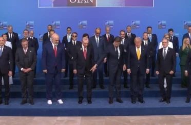 NATO Zirvesi’nde beyaz ayakkabı detayı dikkat çekti 