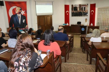 Nazilli Belediyesi personeline Resmi Yazışmalar Eğitimi verildi 