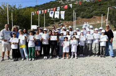 Neopolis küçük heykeltıraşları misafir etti 