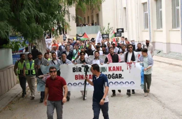 NEÜ öğrencileri, Gazze için tek yürek oldu 