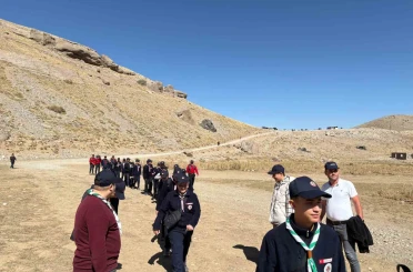 ‘Niğde Gençlerine Sahip Çıkıyor’ projesi kapsamında doğa yürüyüşü düzenlendi 