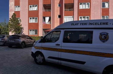 Niğde’de 3. kattan düşen çocuk ağır yaralandı 