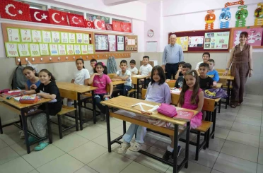 Niğde’de Halk Eğitim Merkezi’nin yaz okuluna rekor ilgi: Kurslara bin 71 öğrenci katıldı 