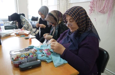 Niğde’de hayat boyu öğrenmeye yoğun ilgi: 191 kursta 4 bin 802 kursiyer eğitim alıyor 