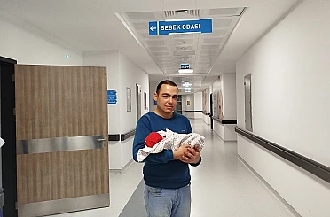 Niğde’de yeni yılın ilk bebeği Aslı Nur oldu 