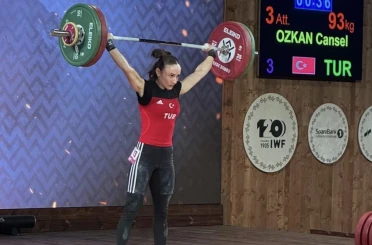 Niğdeli sporcu dünya üçüncüsü oldu 