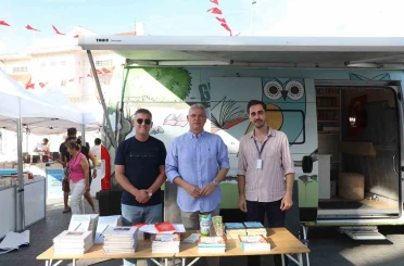 Nilüfer Belediyesi gezici kütüphane 7. Mudanya kitap fuarında 
