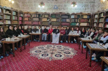 Öğrenciler Aksaray’daki okuma sohbetinde bir araya geldi 