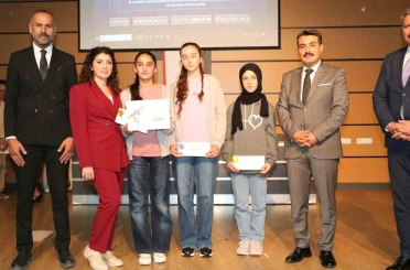 Öğrenciler il finalinde kıyasıya yarıştı 