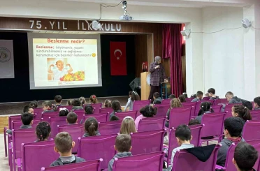 Öğrencilere okul sağlığı eğitimi verildi 