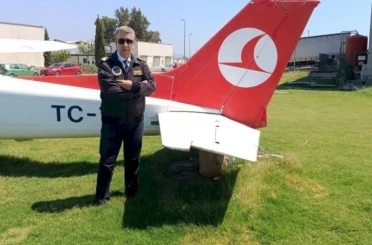 Öğretmen Pilot Emekli Kurmay Albay evinde ölü bulundu 