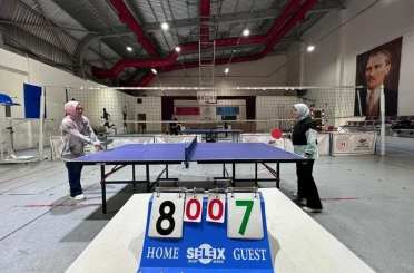 Öğretmenler Günü turnuvaları Akhisar’da büyük ilgi gördü 