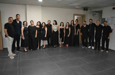 Öğretmenler sahneye çıktı, Alaşehir tek ses oldu 
