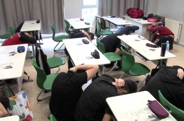 Okullarda afet alarmı: 3 milyon öğrenci aynı anda tatbikat yaptı
