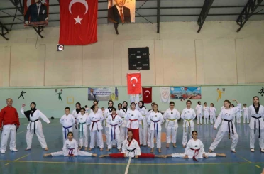 Oltu’da taekwondo kuşak sınavı heyecanı 