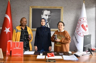 Olur Kaymakamı Semanur Kalkan’a Afrika’dan anlamlı ziyaret 