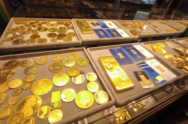 Ons altın ilk kez 4 bin doları aştı 