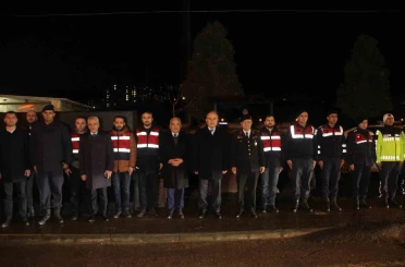 Ordu protokolü, görevi başındaki personelin yeni yılını kutladı 
