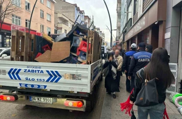 Ordu’da kaldırımı işgal eden malzemeler toplandı 