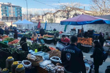 Ortaklar Semt Pazarı’nda gıda denetimi 