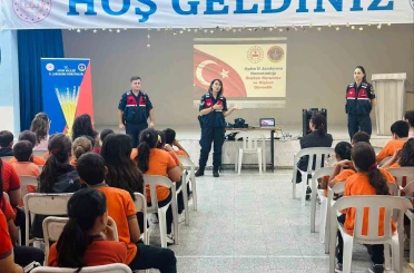 Ortaokul öğrencilerine bir ders de jandarmadan 