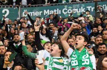 Osmangazi Belediyesi 100 çocuğu Bursaspor ile buluşturdu 