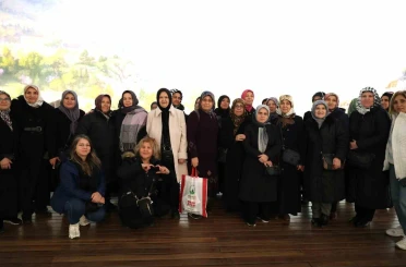Osmangazi Belediyesi’nden kadınlara kültür gezisi 