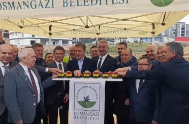 Osmangazi Demirtaş Sakarya Mahallesi’nde kapalı pazar alanının temeli atıldı 