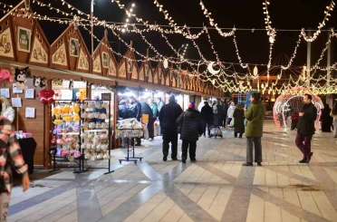 ’Osmangazi Ramazan Sokağı’ kapılarını açtı 