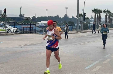 Osmaniye Uluslararası Yarı Maratonu renkli görüntülere sahne oldu 