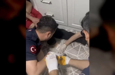 Osmaniye’de ayağına mangal şişi saplanan çocuk hastaneye kaldırıldı 