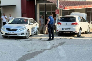 Osmaniye’de iki otomobilin karıştığı kazada 3 kişi yaralandı 