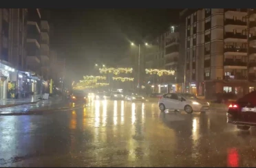 Osmaniye’de şiddetli yağmur ulaşımı vurdu 