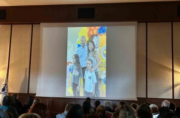 Otel yangınında hayatını kaybeden Tüzgiray çifti anıldı 