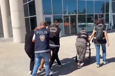 Oto faresi 3 hırsız yakalandı; 2 tutuklama