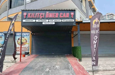 Oto kilitçi dükkanında esrarengiz olay: İş yeri sahibi ve genç kadın ölü bulundu 