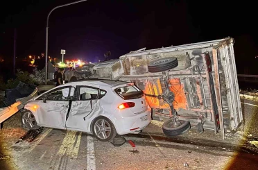 Otomobil ile kamyonet çarpıştı: 1 yaralı 