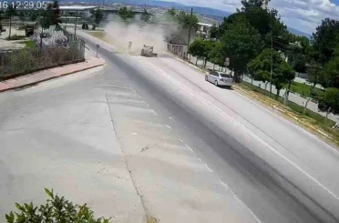 Otomobil takla attı, sürücü yaralandı 