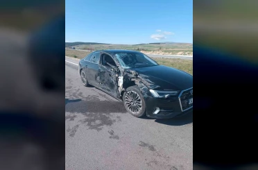 Otomobille patpat çarpıştı: 2 yaralı