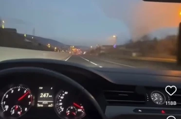 Otoyolda 250 kilometre hız yaptı, o anları paylaşınca yakalandı 