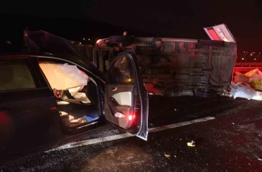 Otoyoldaki feci kazada minibüse arkadan çarpan otomobil sürücüsü 2.11 promil alkollü çıktı 