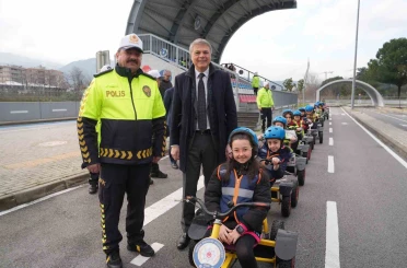 Oyak Renault’dan gelecek için güvenli adımlar projesi 